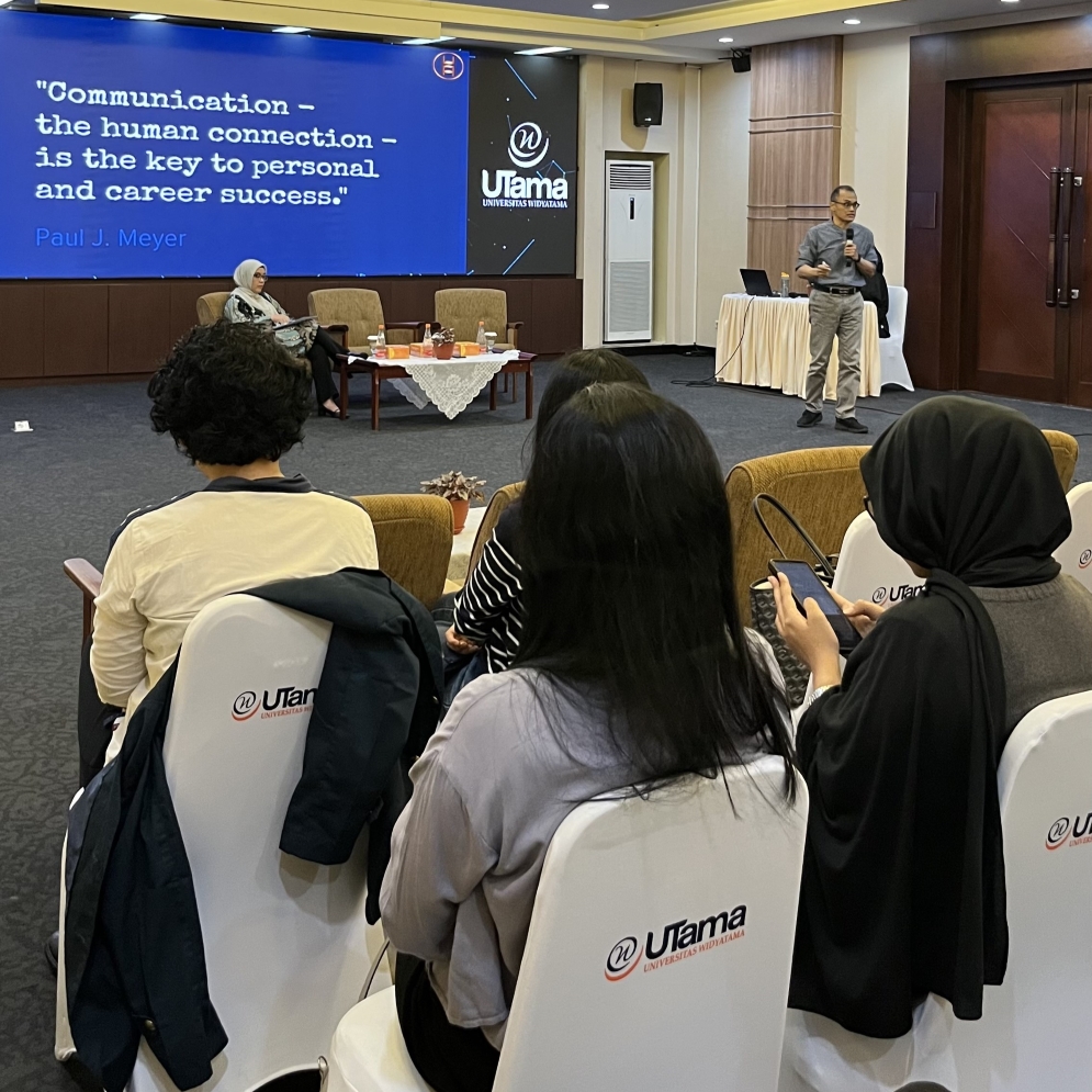 Kuliah Umum “Empower Your Voice”
